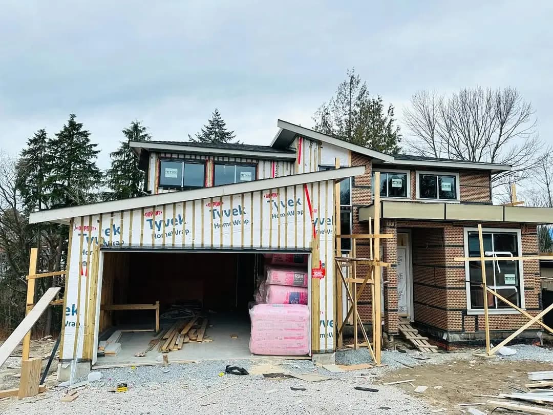New Build, Garage & Walls, Maple Ridge, BC